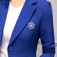 Fashion Snowflake Alloy Plating Diamond Artificial Gemstones Unisex Brooches main image 1