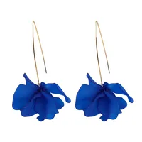 Lady Flower Earrings main image 7