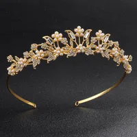 Star With The Retro Bride Crown Nhhs137938 main image 1