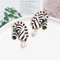 Fashion Horse Stoving Varnish Alloy Artificial Gemstones Earrings Ear Studs main image 7