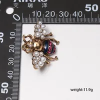 New Bee Pearl Stud Earrings Nhjj155432 main image 4