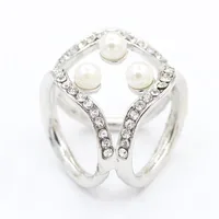 Ethnic Style Geometric Alloy Diamond Artificial Gemstones Women's Brooches main image 7