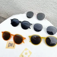 Retro Resin Women's Sunglasses main image 1