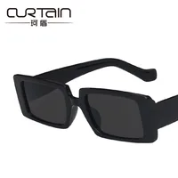 Retro Fashion Women's Sunglasses main image 3