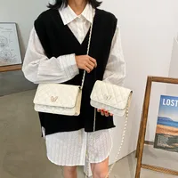Casual Fashion Rhombic Chain Crossbody Bag main image 5