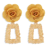 Exaggerated Simple Geometric Alloy Earrings sku image 2