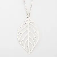 Retro Metal Hollow Leaf Necklace sku image 3