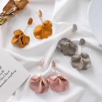Fashion Geometric Leaf Plating Alloy Drop Earrings main image 1