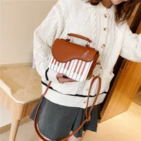 Small Pu Leather Solid Color Fashion Square Flip Cover Square Bag Shoulder Bag main image 3