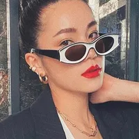 Fashion Women's Sunglasses main image 3