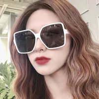 Glam Hip-hop Retro Women's Sunglasses main image 1