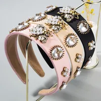 New Fashion Luxury Bee Inlaid Rhinestone Headband Pearl Headband Baroque Wide-edged Cheap Headband Wholesale main image 1