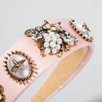 New Fashion Luxury Bee Inlaid Rhinestone Headband Pearl Headband Baroque Wide-edged Cheap Headband Wholesale main image 4