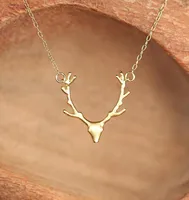Simple  Necklace Christmas Elk Reindeer Pendant Necklace Female Clavicle Chain Fawn  Necklace Wholesale sku image 1