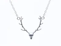 Simple  Necklace Christmas Elk Reindeer Pendant Necklace Female Clavicle Chain Fawn  Necklace Wholesale sku image 4