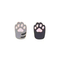 Explosion Brooch Cartoon Cute Cat Paw Clothing Accessories Wild Bag Brooch Accessories Hot Sale Wholesale Nihaowholesale main image 1