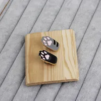 Explosion Brooch Cartoon Cute Cat Paw Clothing Accessories Wild Bag Brooch Accessories Hot Sale Wholesale Nihaowholesale main image 4