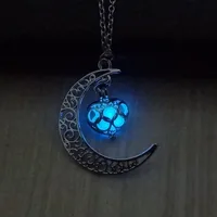 Hot Selling Hollow Moon Heart-shaped Luminous Christmas Alloy Clavicle Chain main image 3