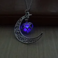 Hot Selling Hollow Moon Heart-shaped Luminous Christmas Alloy Clavicle Chain sku image 3