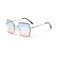 Retro Women's Sunglasses main image 4