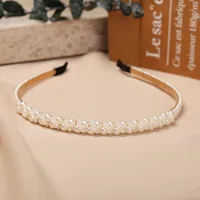 Hot Selling Faux Pearl Headband Creative Retro Fashion Pearl Headband main image 3