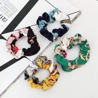 Fashion Gold Velvet Printed Hair Scrunchies Set main image 3