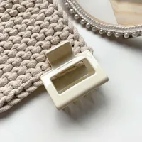 Medium-sized Hair Clip Korean Elegant Back Head Acrylic Hair Clip Acetate Hair Accessories Wholesale Nihaowholesale sku image 10