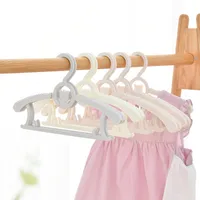 Simple Geometric Retractable Plastic Drying Rack Clothes Hanger main image 4
