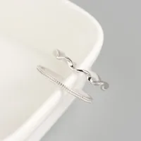Japanese And Korean Style S925 Sterling Silver Ins Style Geometric Twisted Mobius Very Simple And Fine Little Finger Ring All-match Silver Ring Bracelet main image 2