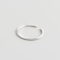 Japanese And Korean Style S925 Sterling Silver Ins Style Geometric Twisted Mobius Very Simple And Fine Little Finger Ring All-match Silver Ring Bracelet sku image 2