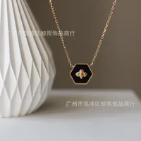 Wholesale Jewelry Fashion 304 Stainless Steel Acrylic 18K Gold Plated Necklace main image 2