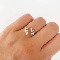 Fashion Geometric Diamond Leaf 18k Gold Ring Small Personality Open Ring Female main image 3