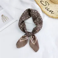 Fashion Leopard Print Cotton Linen Small Square Silk Scarf Wholesale sku image 2