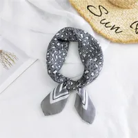 Fashion Leopard Print Cotton Linen Small Square Silk Scarf Wholesale sku image 3