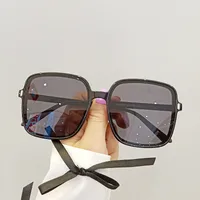 Fashion Resin Women's Sunglasses sku image 4