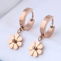 Simple Small Chrysanthemum Titanium Steel Ear Clip main image 1