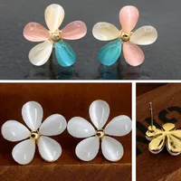 Nihaowholesale Korean Style Cute Opal Flower Earrings Wholesale Jewelry main image 1