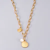 Wholesale Jewelry Heart 304 Stainless Steel Titanium Steel Freshwater Pearl 18K Gold Plated Inlaid Shell Inlaid Gold Necklace main image 3