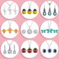 Nihaowholesale Fashion Geometric Diamond Necklace Earrings Ring Combination Set Wholesale Jewelry main image 2