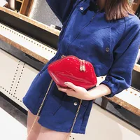 Wholesale Lip-shaped Glossy Messenger Chain Bag Nihaowholesale main image 3