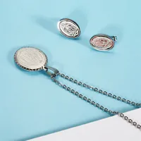 304 Stainless Steel 18K Gold Plated Lady Plating Portrait No Inlaid main image 3