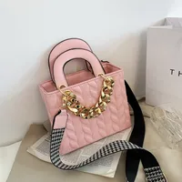 Thick Chain Rhombus Messenger Portable Square Bag Wholesale Nihaowholesale sku image 4