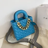 Thick Chain Rhombus Messenger Portable Square Bag Wholesale Nihaowholesale sku image 5