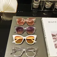 Elegant Glam Hip-Hop UV Protection Resin Women's Sunglasses main image 2