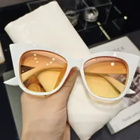 Elegant Glam Hip-Hop UV Protection Resin Women's Sunglasses sku image 1