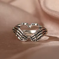 Retro Heart Gesture Skull Hand Ring Wholesale Nihaowholesale main image 3