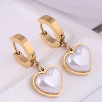 Fashion Simple Peach Heart Pearl Titanium Steel Earrings Wholesale Nihaowholesale main image 2