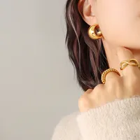 Fashion C Shape Plating 304 Stainless Steel No Inlaid 18K Gold Plated Earrings main image 3