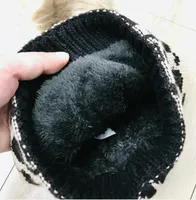 Women's Fashion Color Block Pom Poms Eaveless Wool Cap main image 2