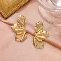 Retro Golden Flower Earrings Temperament Matte Irregular Petal Alloy Earrings main image 2